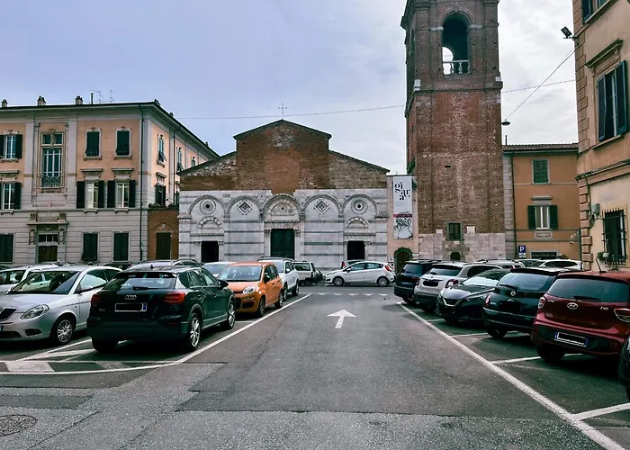 Cavour 3 - Monolocale Luminoso A Due Passi Dalla Torre Appartamento Pisa